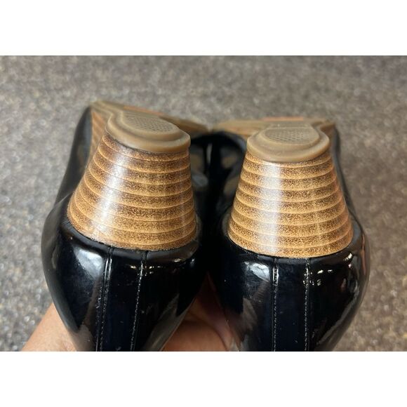 Cole Haan Air Womens 6.5 B Wedge Heel Slip On Pump Black Patent Leather Peep Toe - Picture 8 of 11